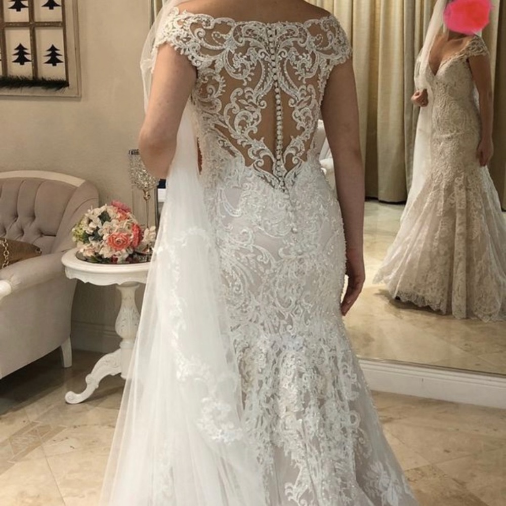 Wedding dress champagne ivory lace crystals pearl